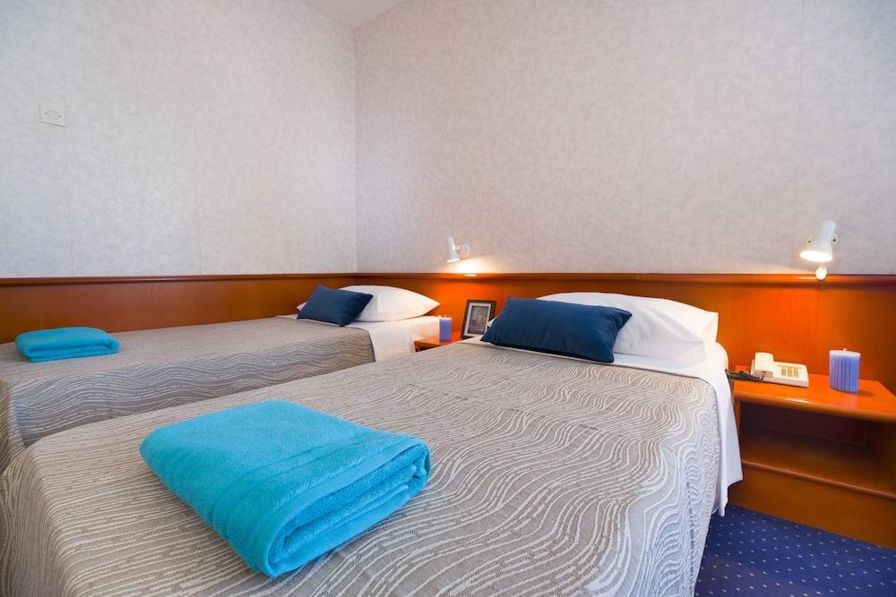 Hotel Laguna غراداك المظهر الخارجي الصورة