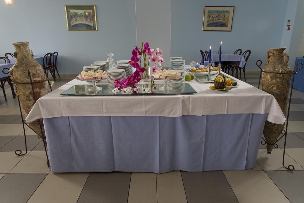 Hotel Laguna غراداك المظهر الخارجي الصورة